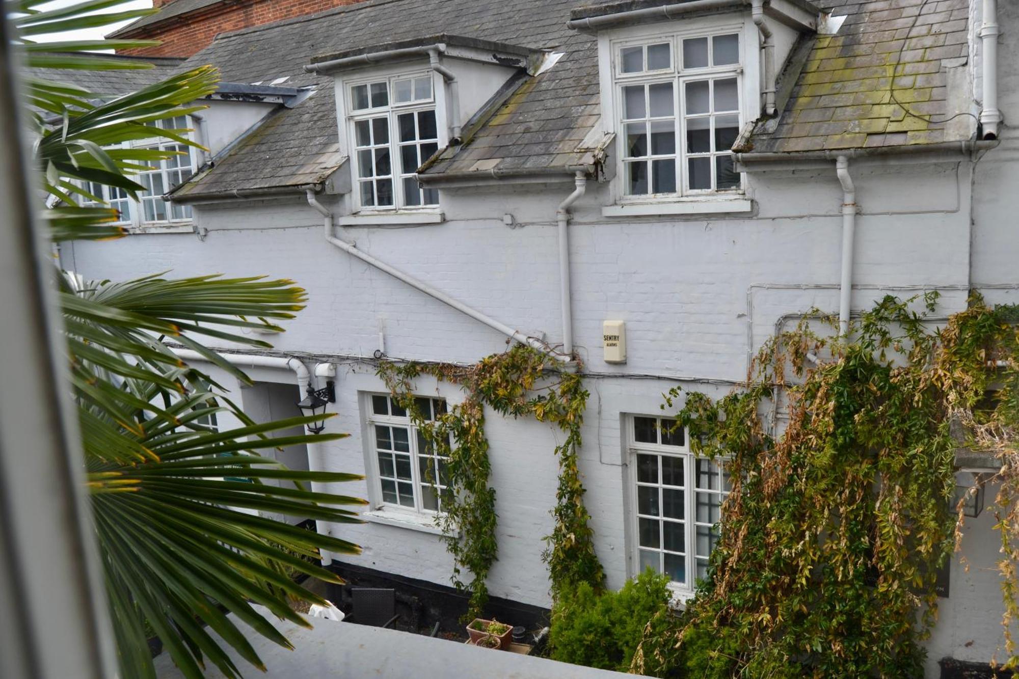 The Crown Hotel Framlingham Exterior photo