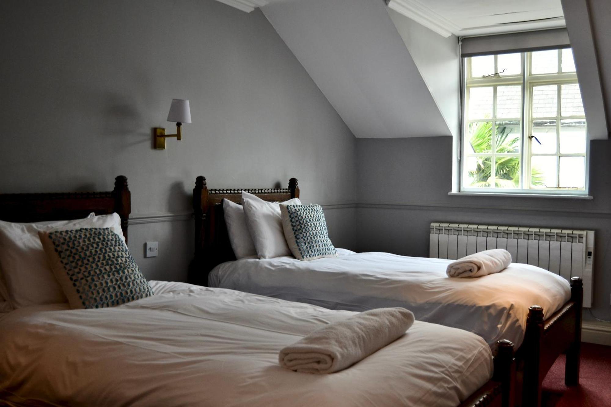 The Crown Hotel Framlingham Exterior photo