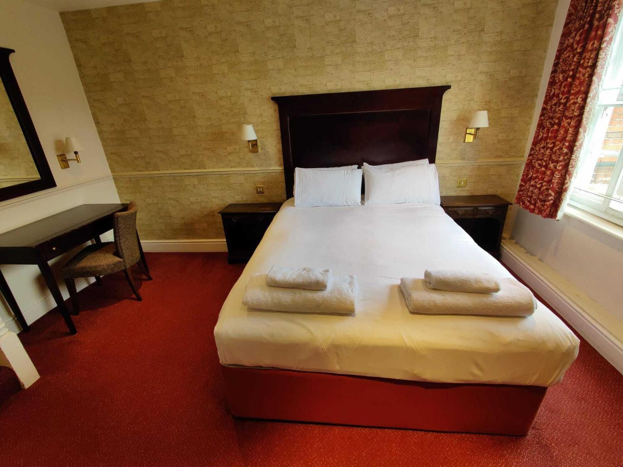 The Crown Hotel Framlingham Room photo