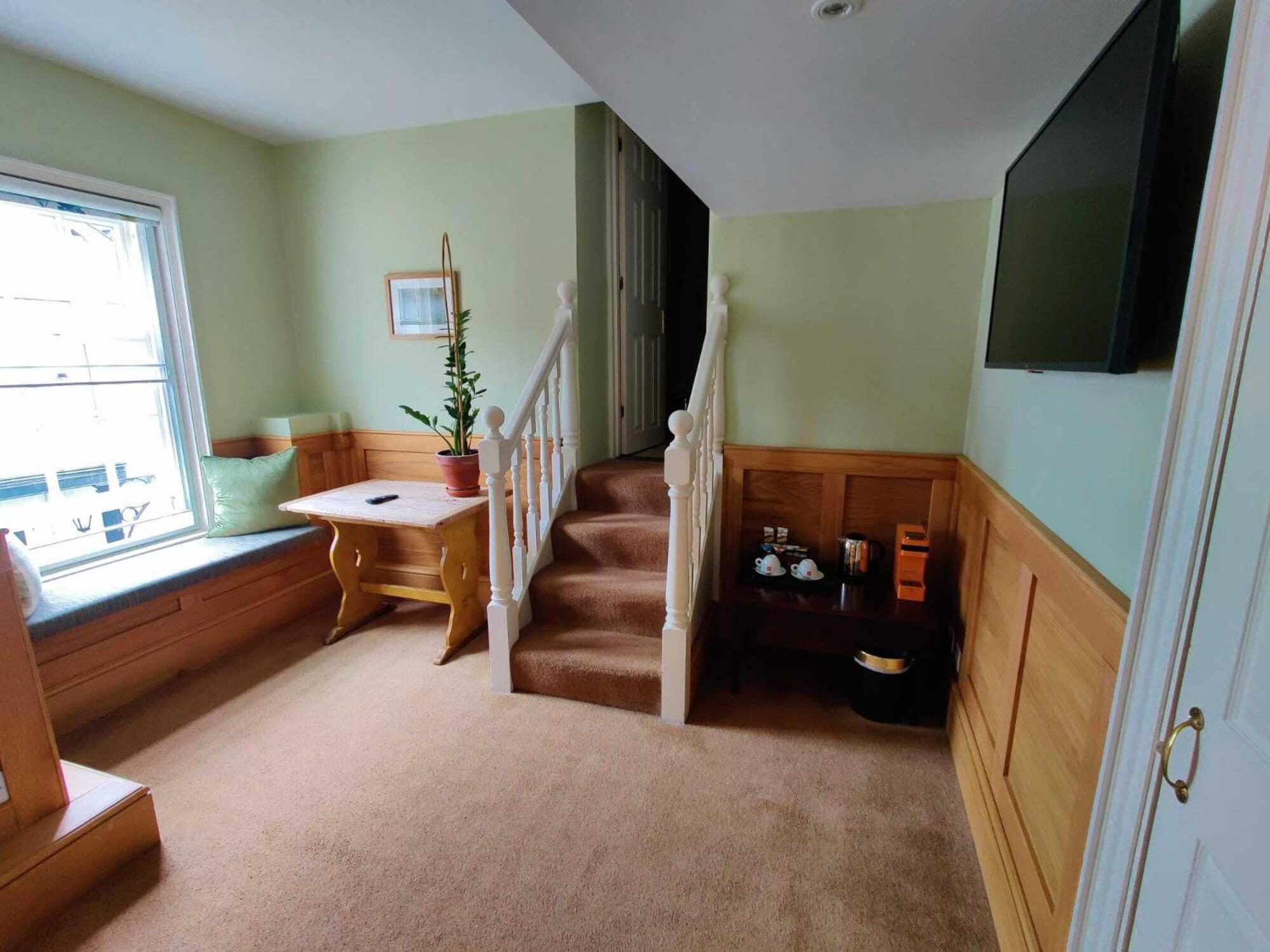 The Crown Hotel Framlingham Room photo
