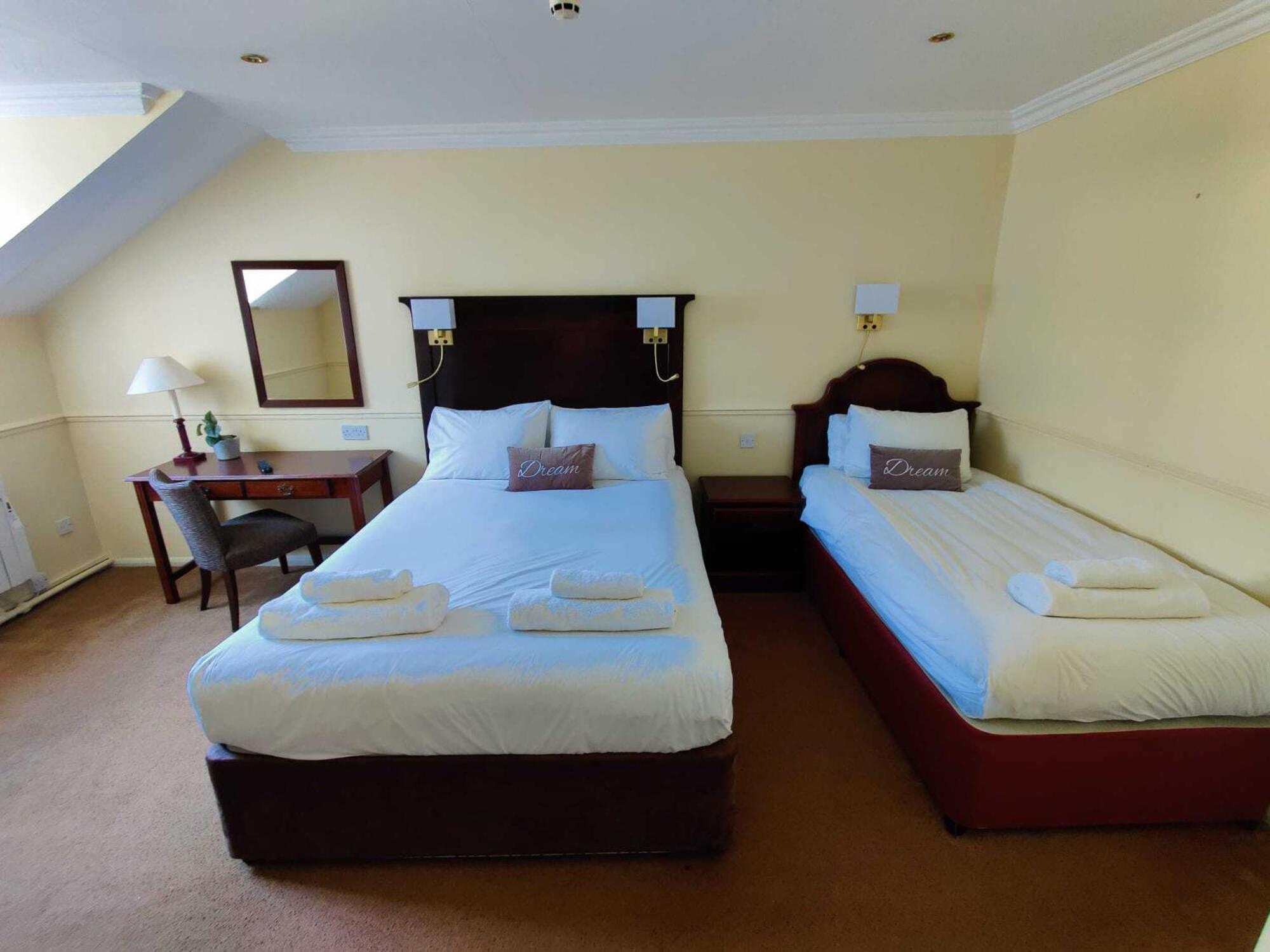 The Crown Hotel Framlingham Room photo